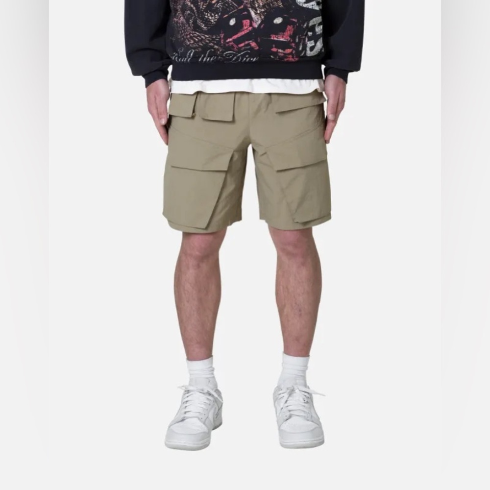 MNML Utility Cargo Shorts Beige Tan